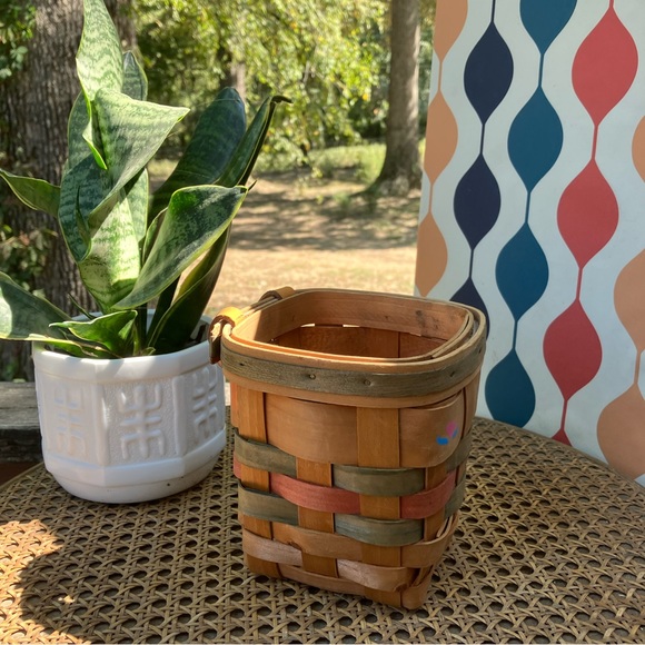 Cottagecore Heart/Floral Hanging Wall Basket Vintage - Picture 2 of 7